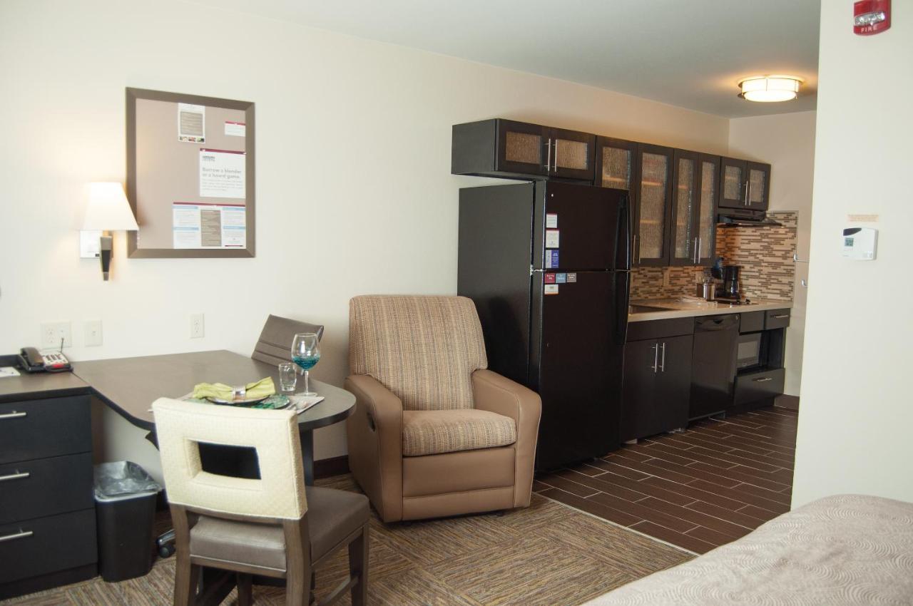 Hotel Candlewood Collins By Ihg 3*