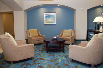 Candlewood Collins By Ihg 3*