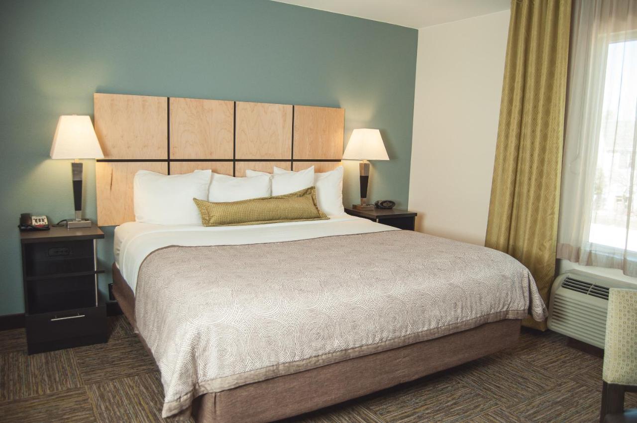 Candlewood Collins By Ihg 3*
