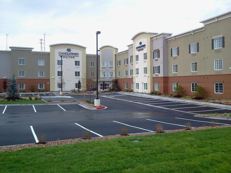 Candlewood Collins By Ihg Hotel 3*