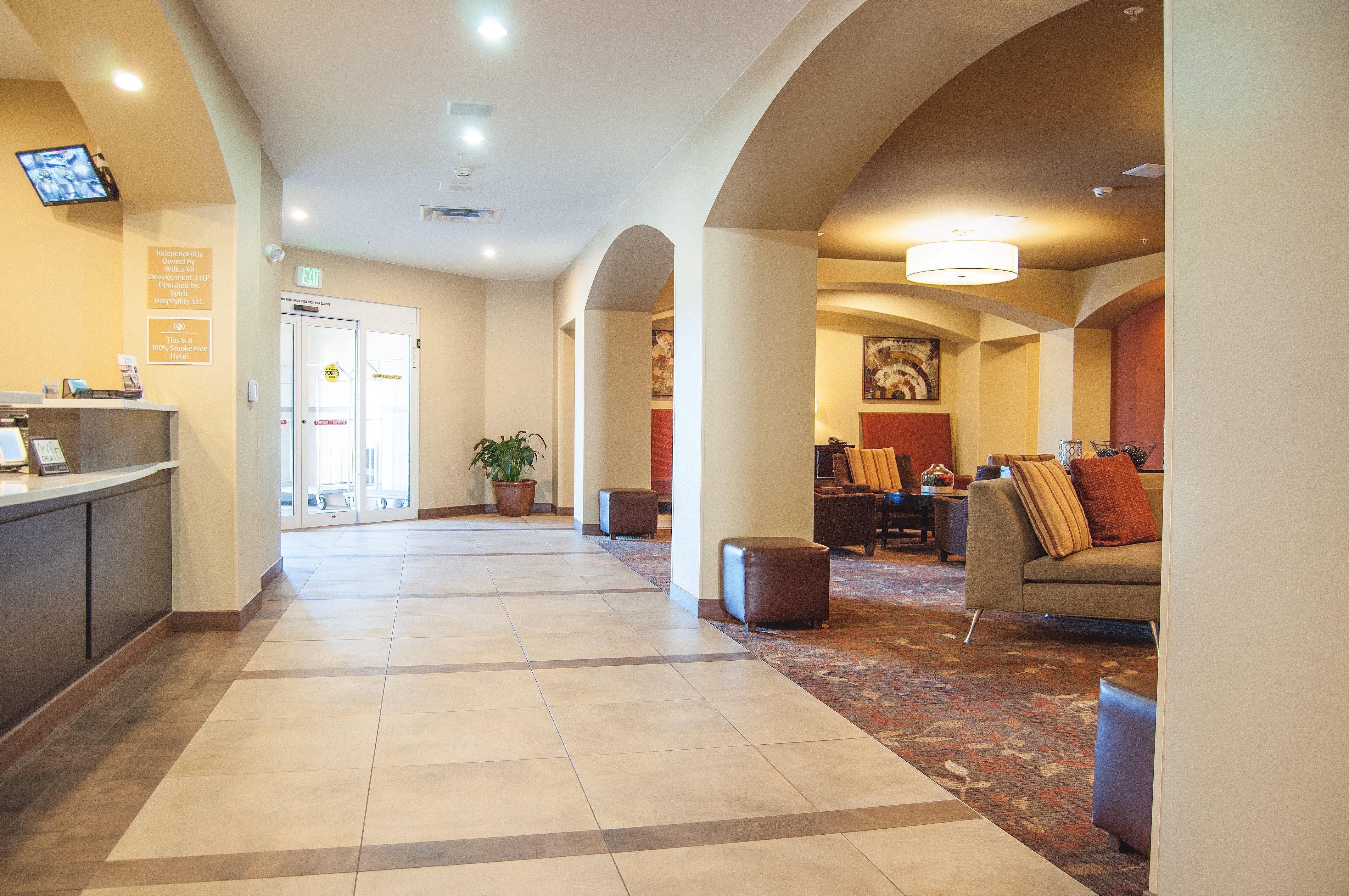Candlewood Collins By Ihg 3*